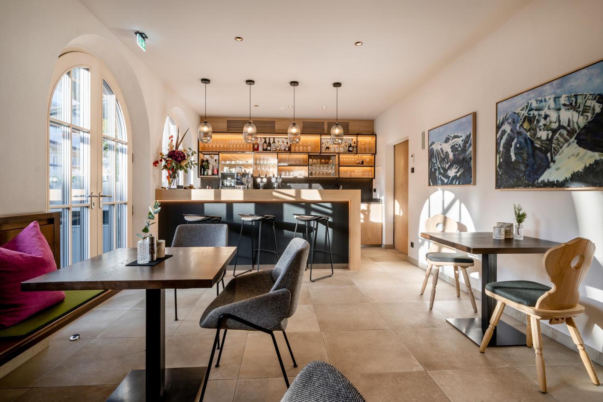 Neuwirt - Boutiquehotel & Wirtshaus Bad Vigaun Kültér fotó